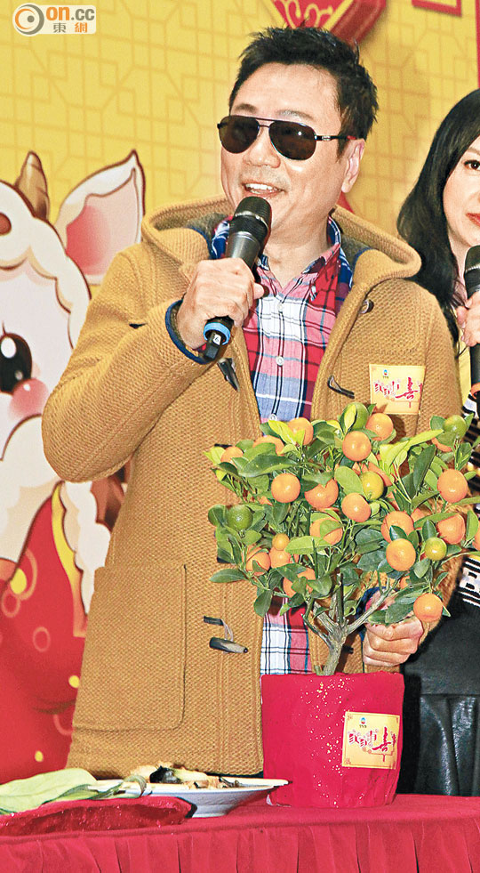 張黎耀祥豪花六位數與太太旅行